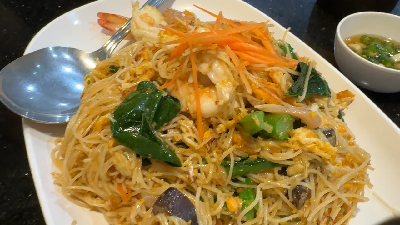 Hua Seng Hong Bangkok Review | Shark Fin Soup in Yaowarat Chinatown