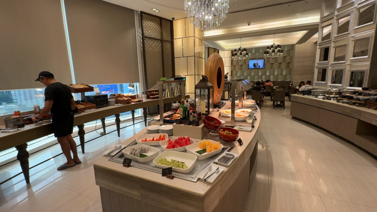 Grande Centre Point Terminal 21 Stay Review | Directly Connected to BTS & MRT, Highly Recommended for First-Time Visitors to Bangkok